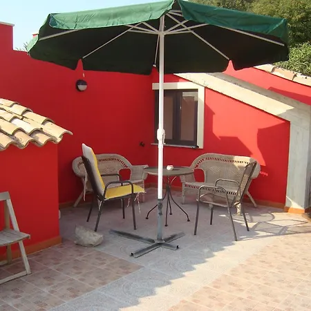 Castello Rosso *